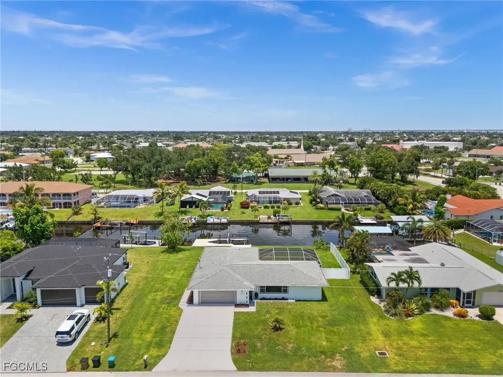 4419 SE 13th Place Cape Coral FL 33904