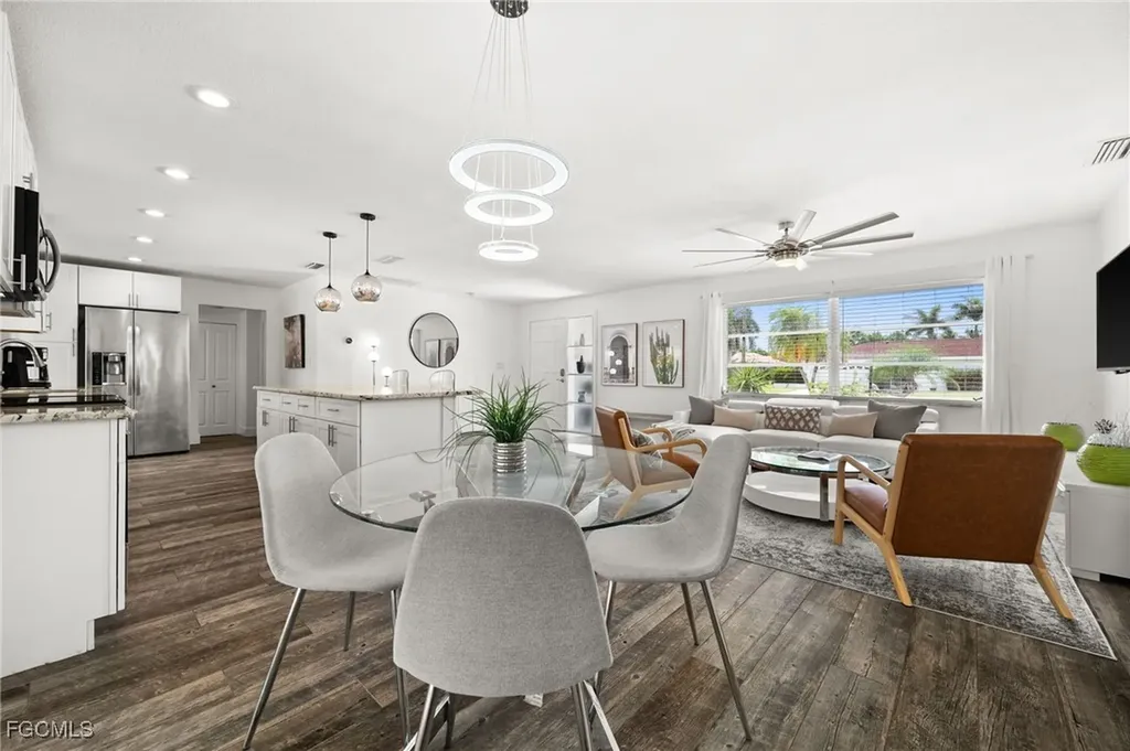 5122 SW 3rd Avenue Cape Coral FL 33914