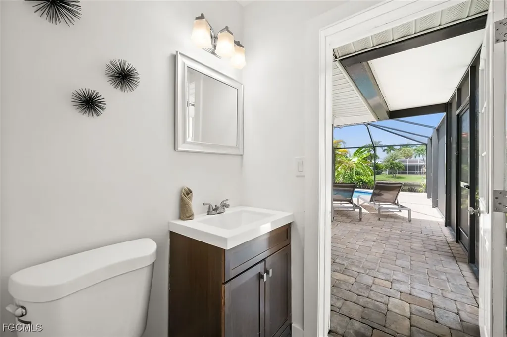 5122 SW 3rd Avenue Cape Coral FL 33914