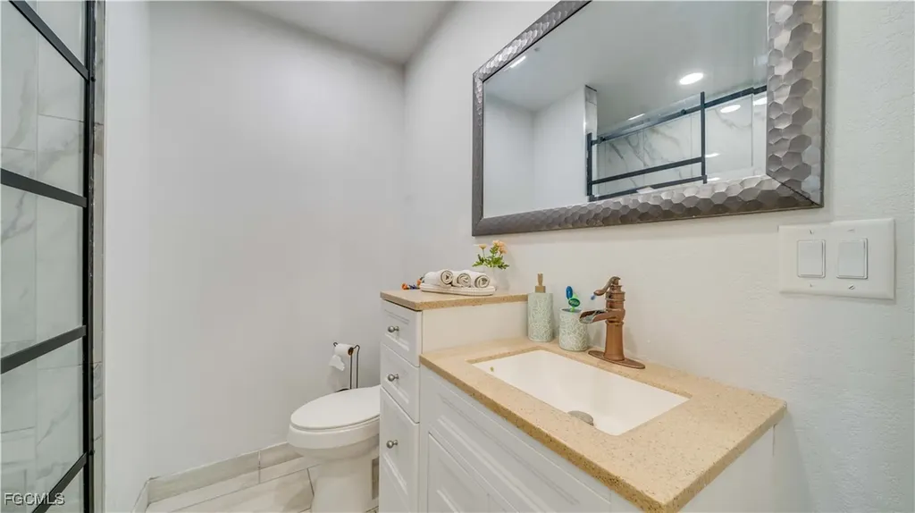 5343 Mayfair Court Cape Coral FL 33904