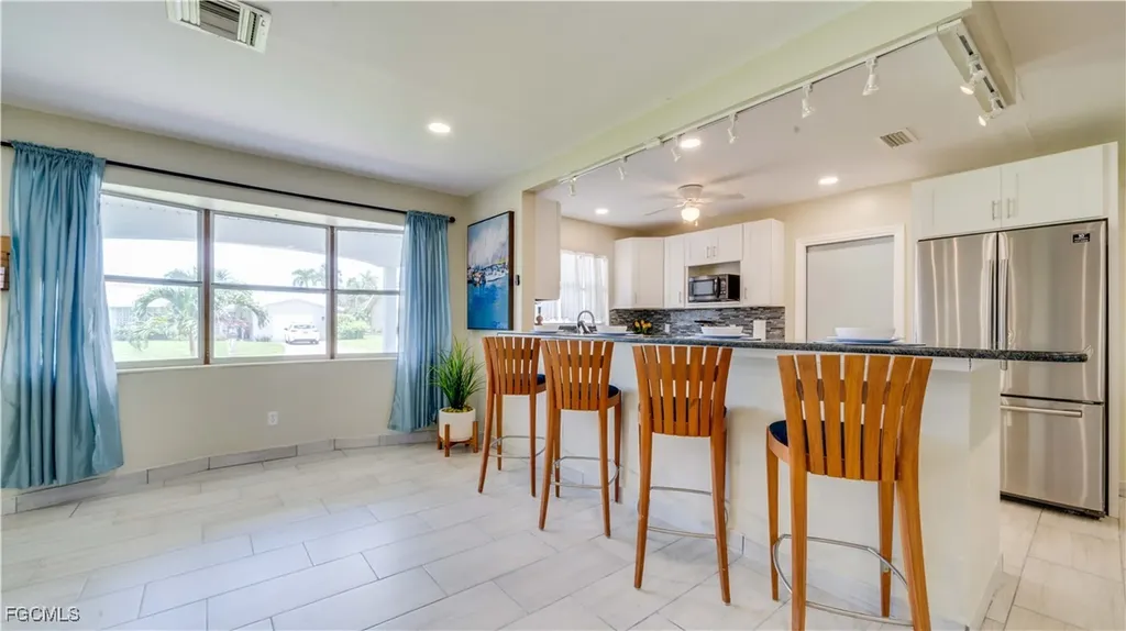 5343 Mayfair Court Cape Coral FL 33904