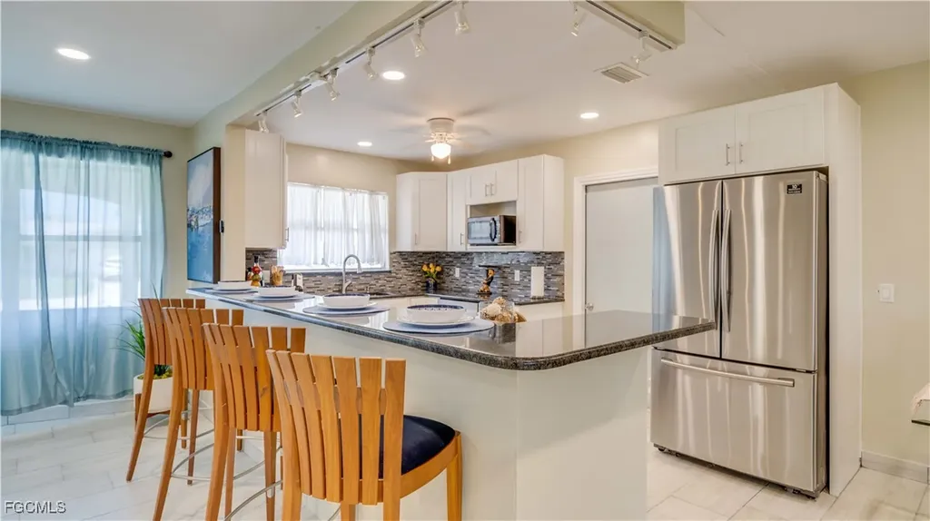 5343 Mayfair Court Cape Coral FL 33904