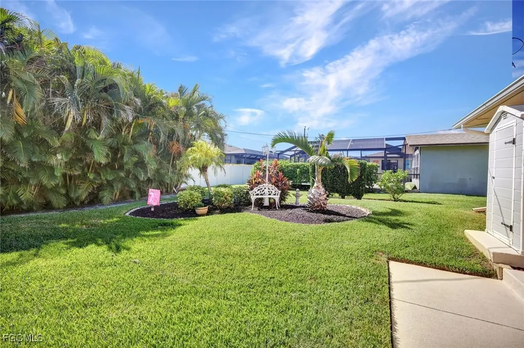 5323 SW 22nd Place Cape Coral FL 33914