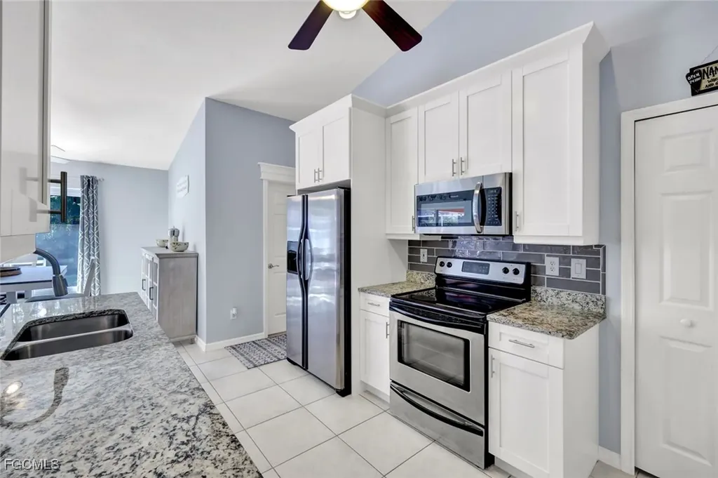 5323 SW 22nd Place Cape Coral FL 33914