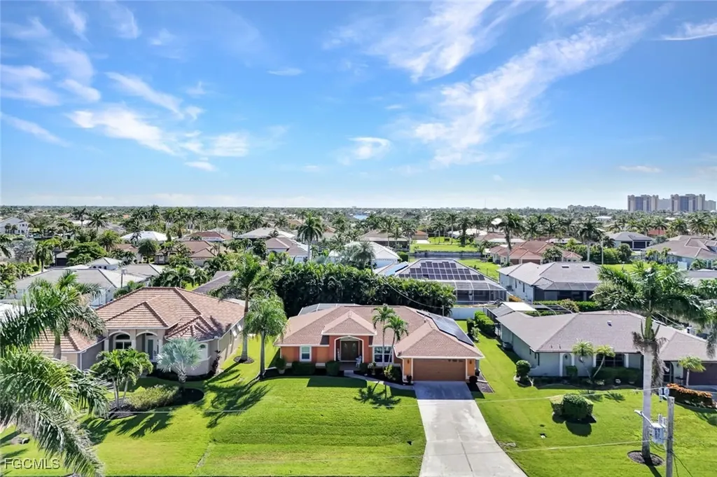5323 SW 22nd Place Cape Coral FL 33914