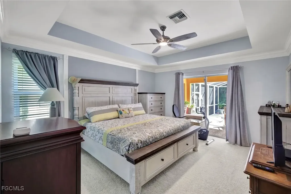 5323 SW 22nd Place Cape Coral FL 33914