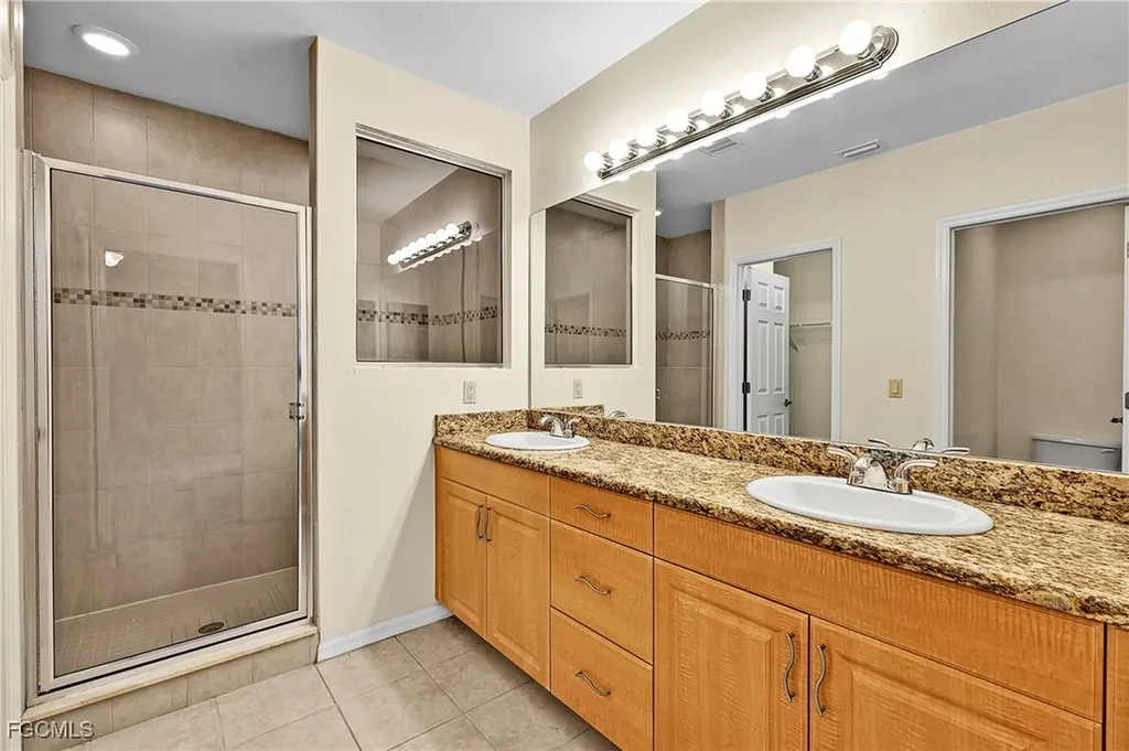 4921 SW 16th Place Cape Coral FL 33914