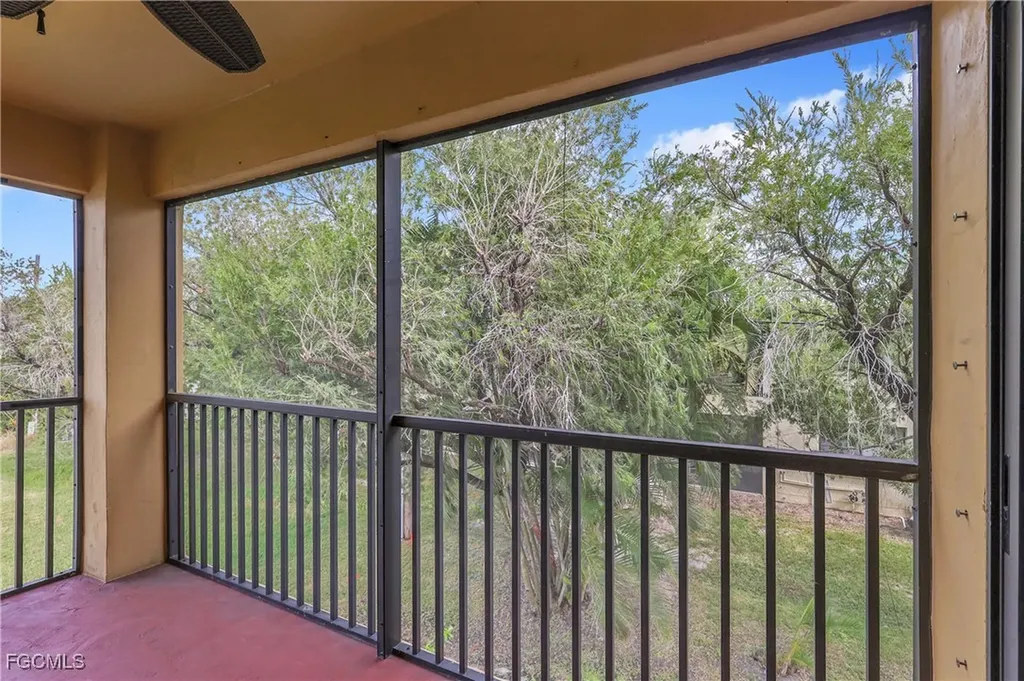 4921 SW 16th Place Cape Coral FL 33914