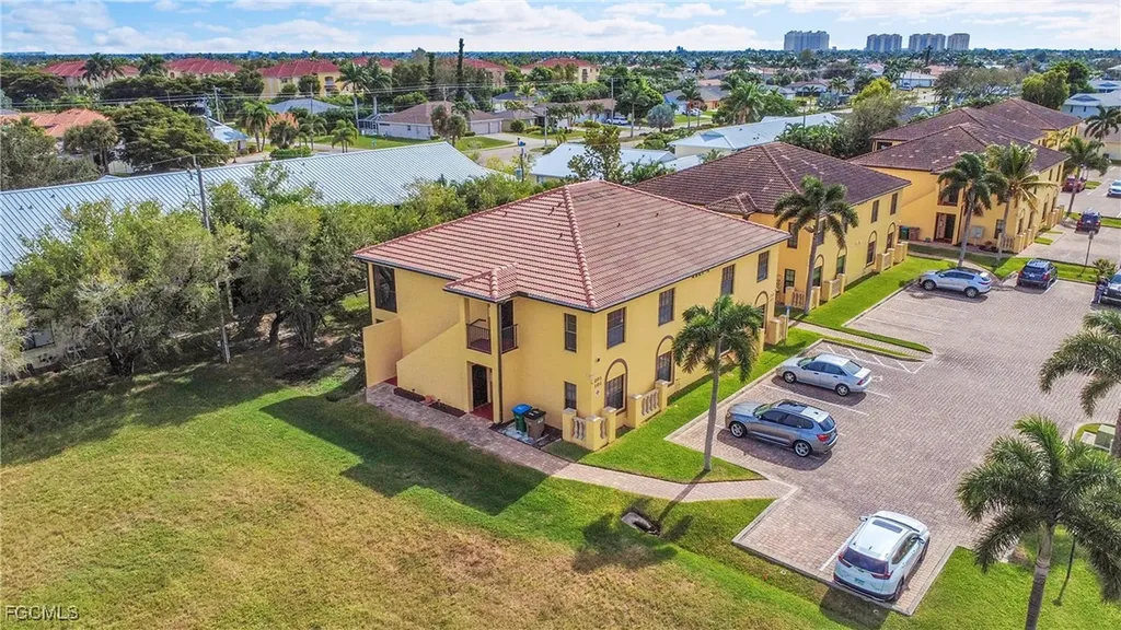 4921 SW 16th Place Cape Coral FL 33914