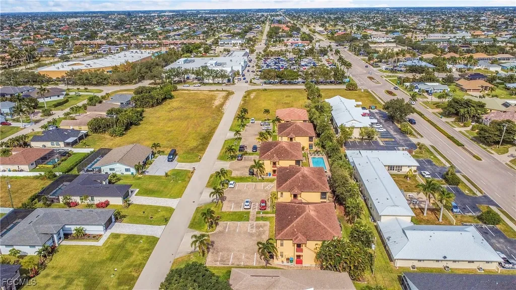 4921 SW 16th Place Cape Coral FL 33914