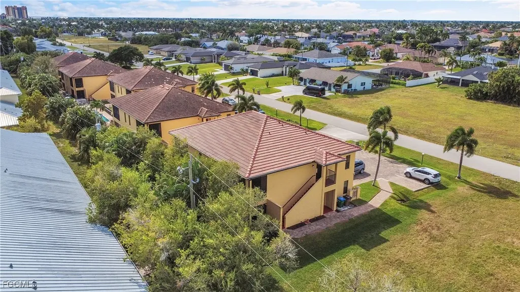 4921 SW 16th Place Cape Coral FL 33914