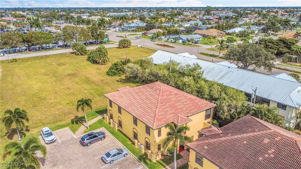 4921 SW 16th Place Cape Coral FL 33914