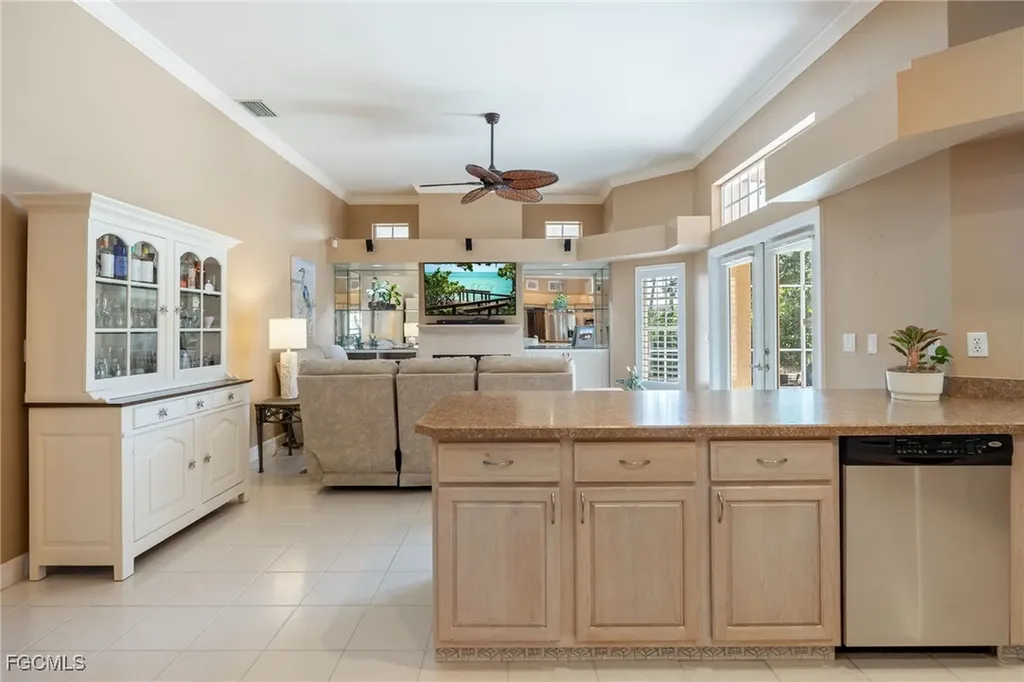 5511 SW 12th Place Cape Coral FL 33914