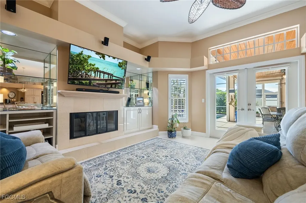 5511 SW 12th Place Cape Coral FL 33914