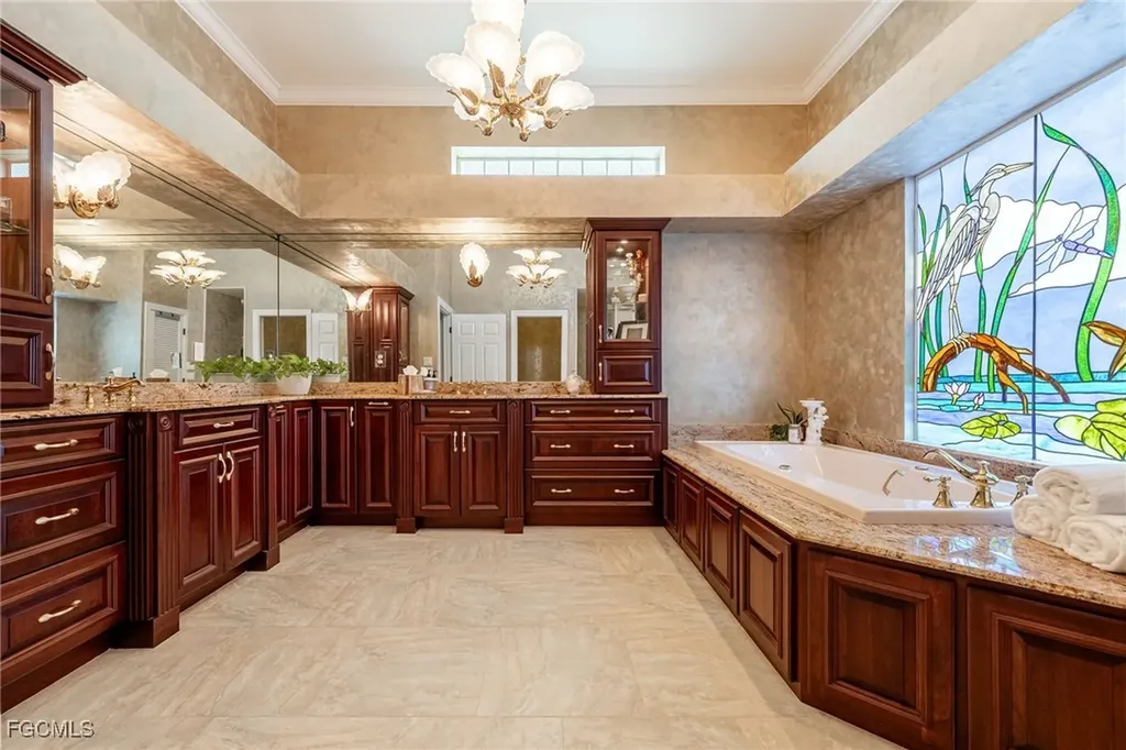 5511 SW 12th Place Cape Coral FL 33914