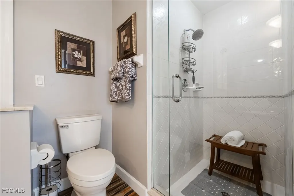 5511 SW 12th Place Cape Coral FL 33914