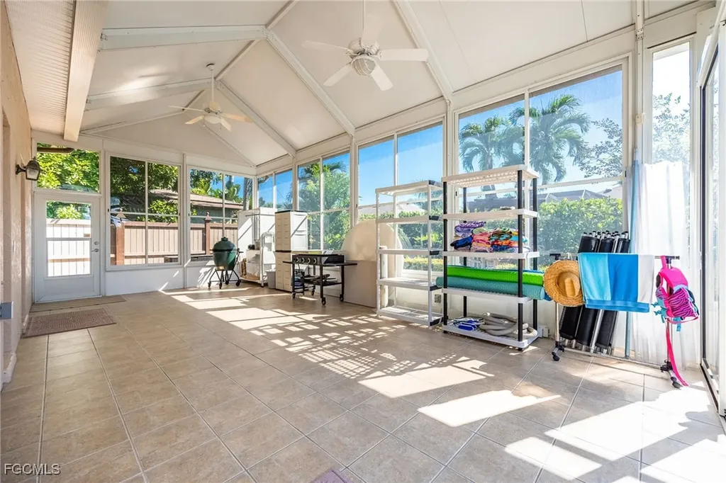 5511 SW 12th Place Cape Coral FL 33914