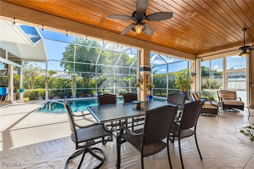 5511 SW 12th Place Cape Coral FL 33914