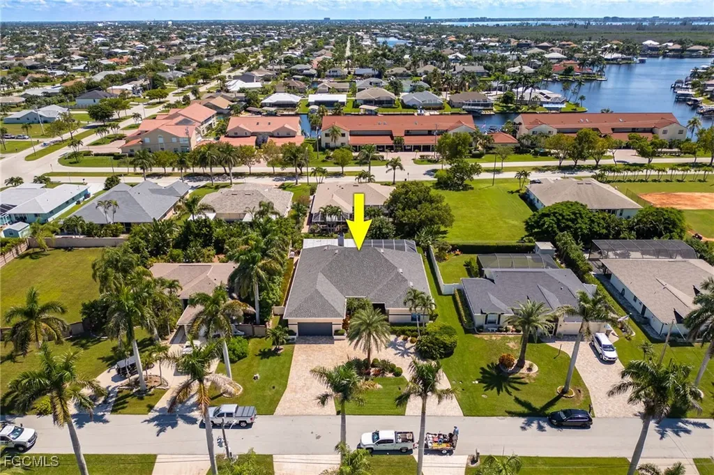 5511 SW 12th Place Cape Coral FL 33914