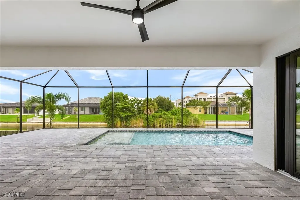 1432 SW 17th Avenue Cape Coral FL 33991