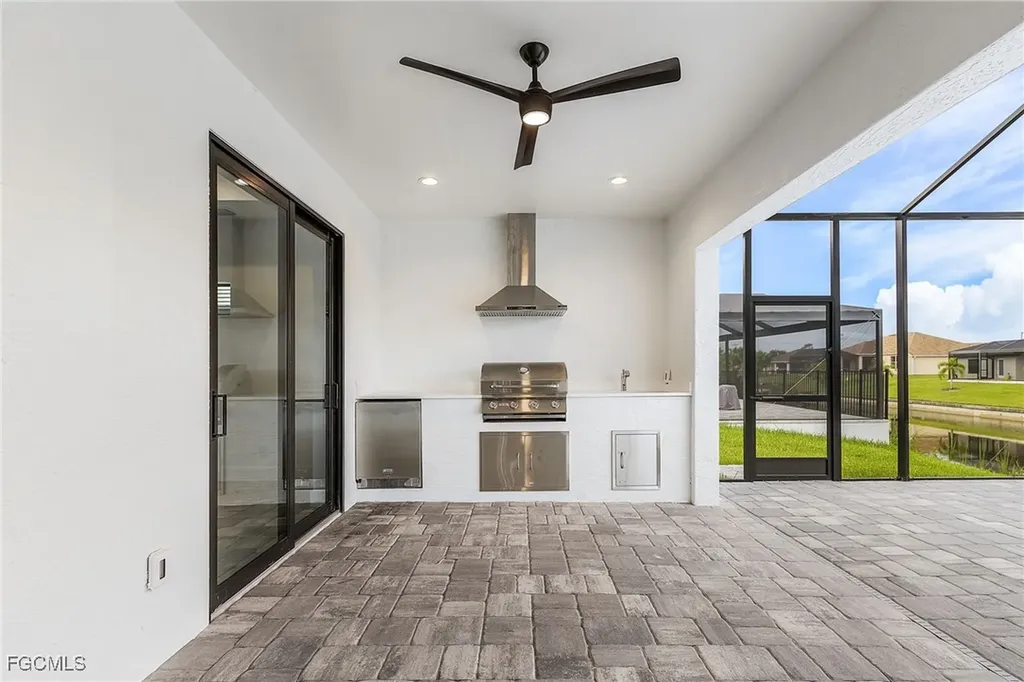 1432 SW 17th Avenue Cape Coral FL 33991