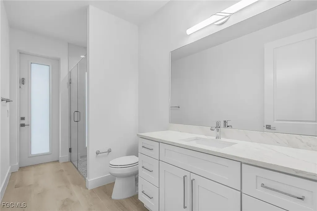 1432 SW 17th Avenue Cape Coral FL 33991