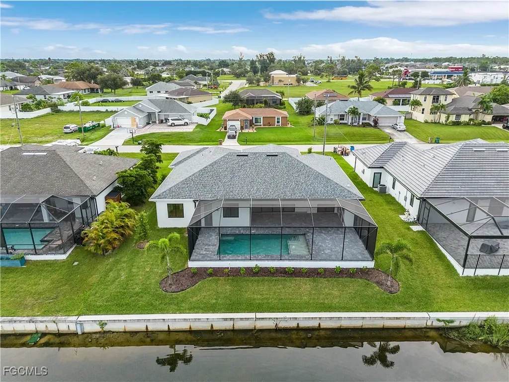 1432 SW 17th Avenue Cape Coral FL 33991