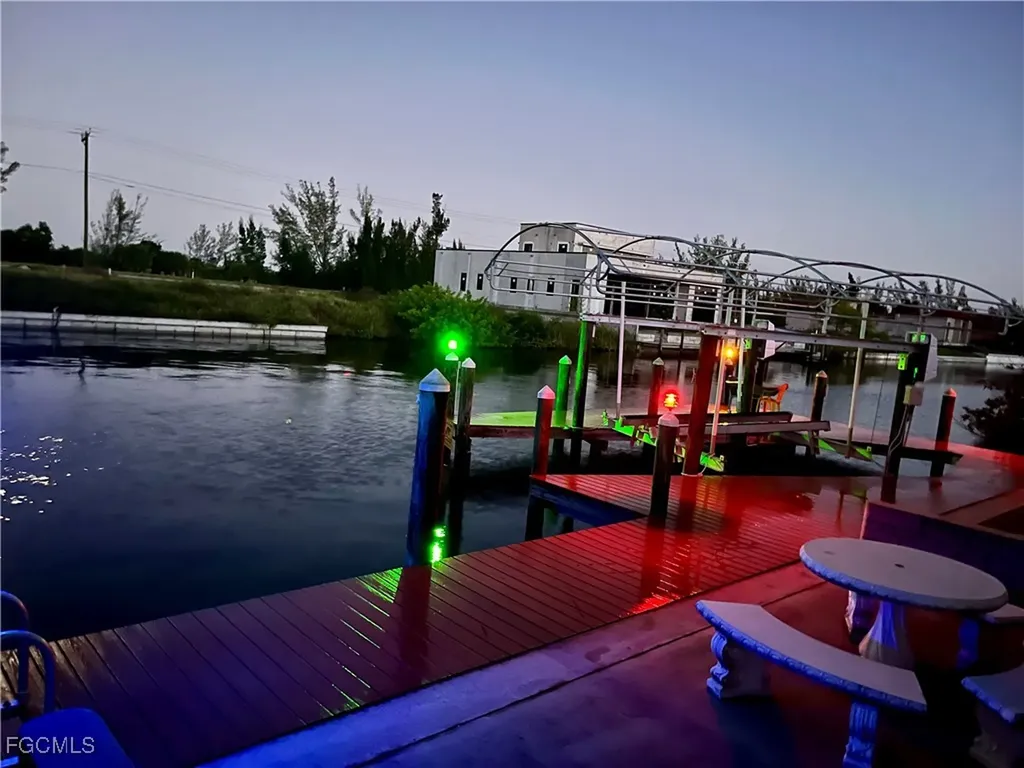 430 NW 39th Avenue Cape Coral FL 33993