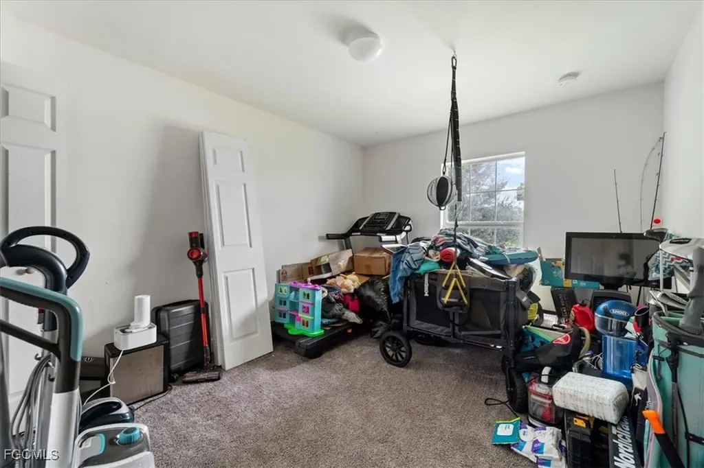 8019 Oakleaf Circle Labelle FL 33935