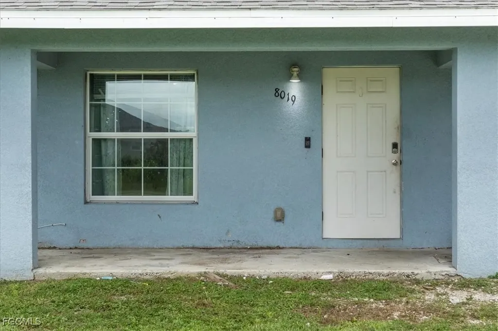 8019 Oakleaf Circle Labelle FL 33935