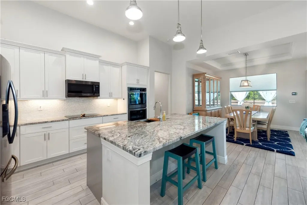 4404 SW 15th Place Cape Coral FL 33914