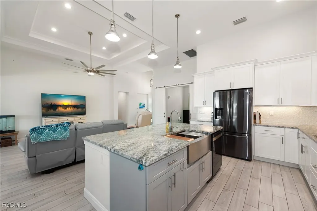 4404 SW 15th Place Cape Coral FL 33914