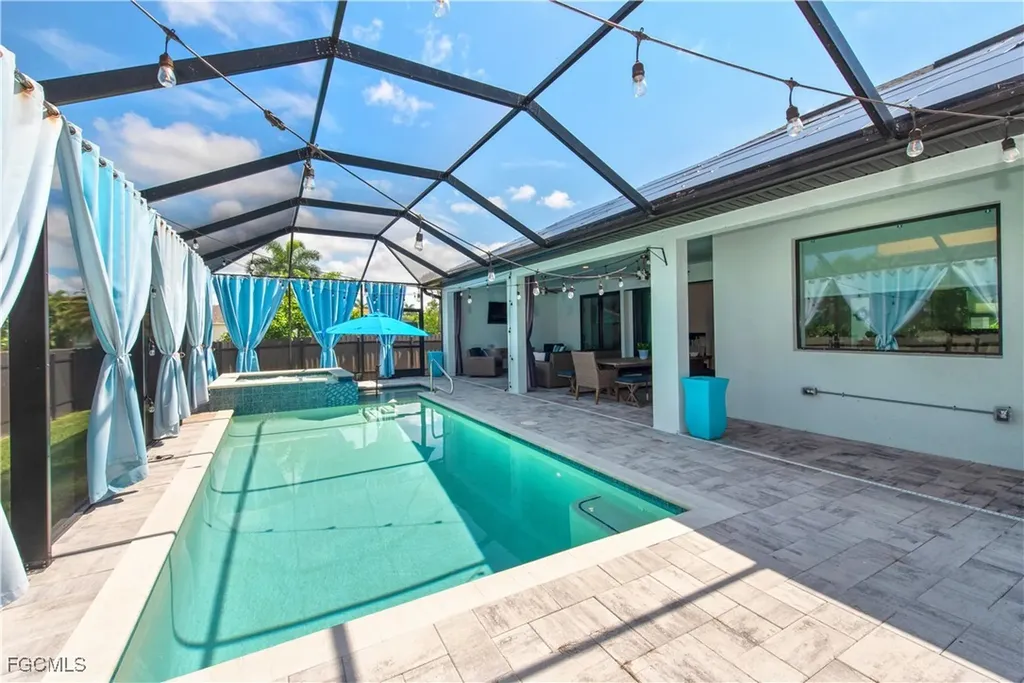 4404 SW 15th Place Cape Coral FL 33914