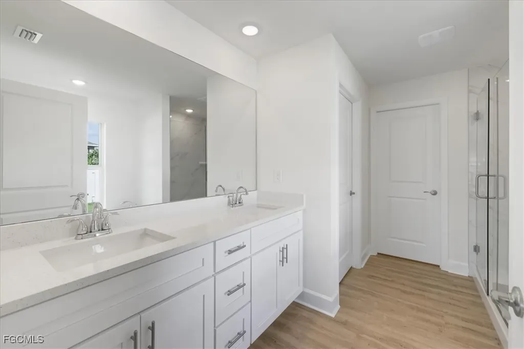 213 NW 12th Lane Cape Coral FL 33993