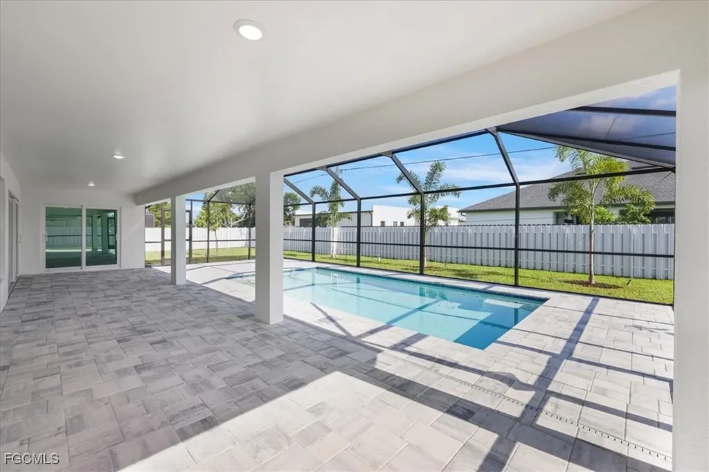 213 NW 12th Lane Cape Coral FL 33993