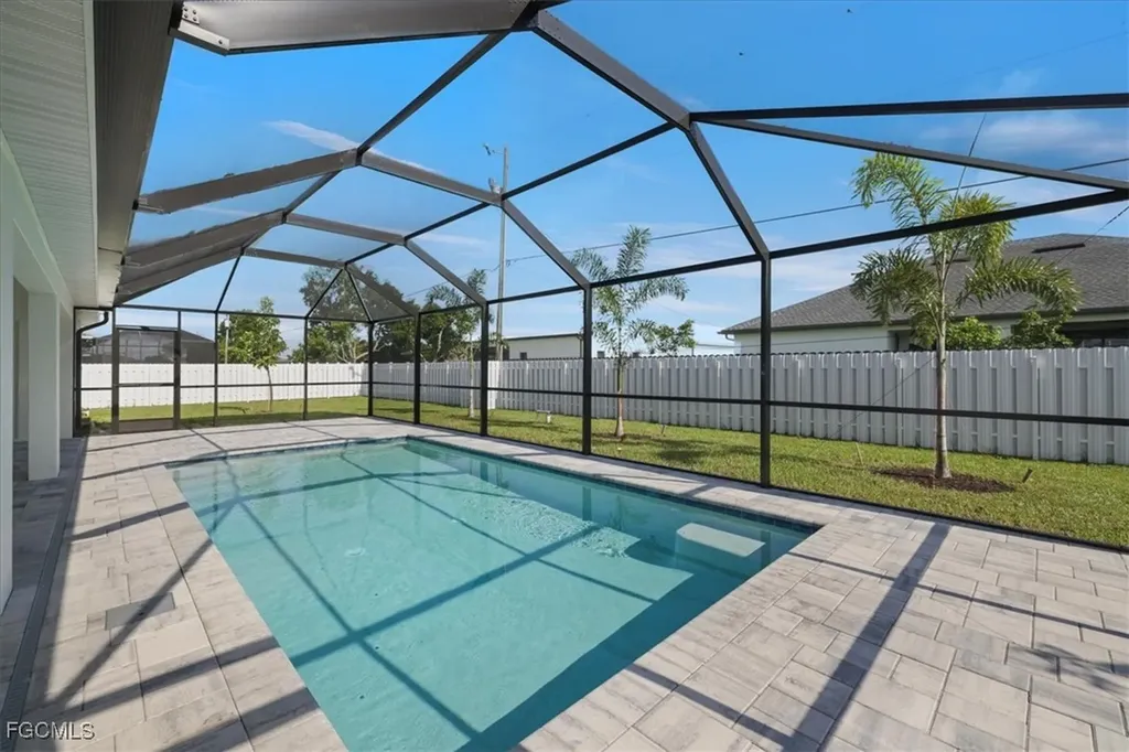 213 NW 12th Lane Cape Coral FL 33993