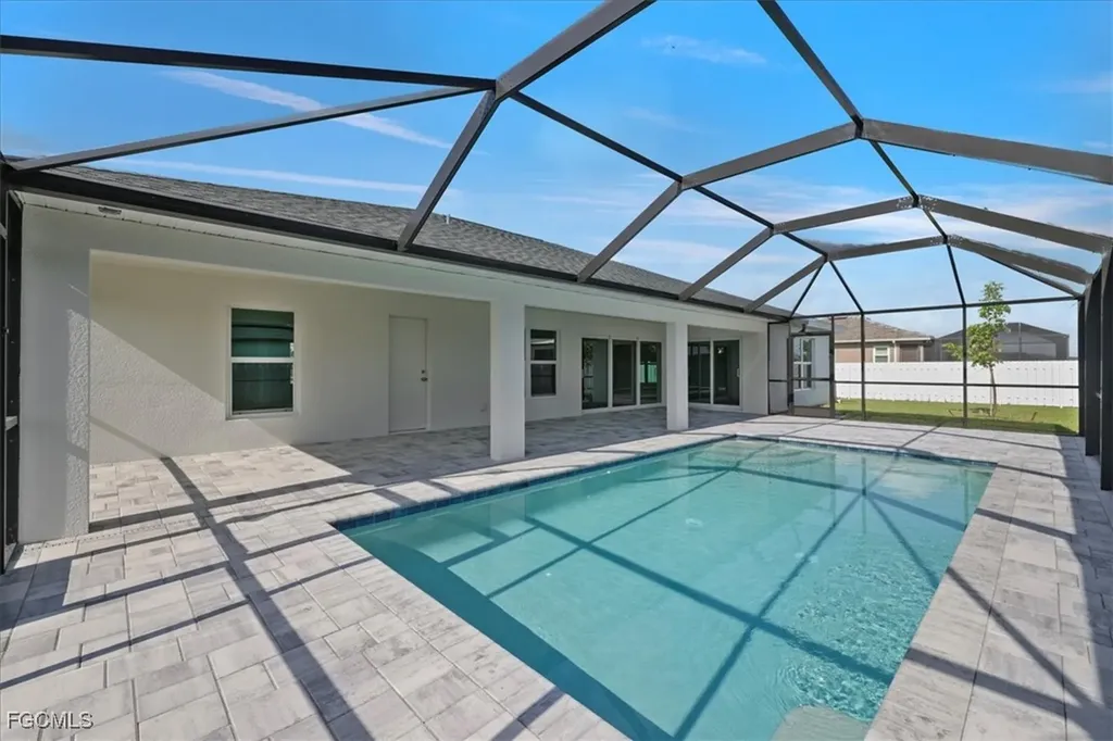 213 NW 12th Lane Cape Coral FL 33993