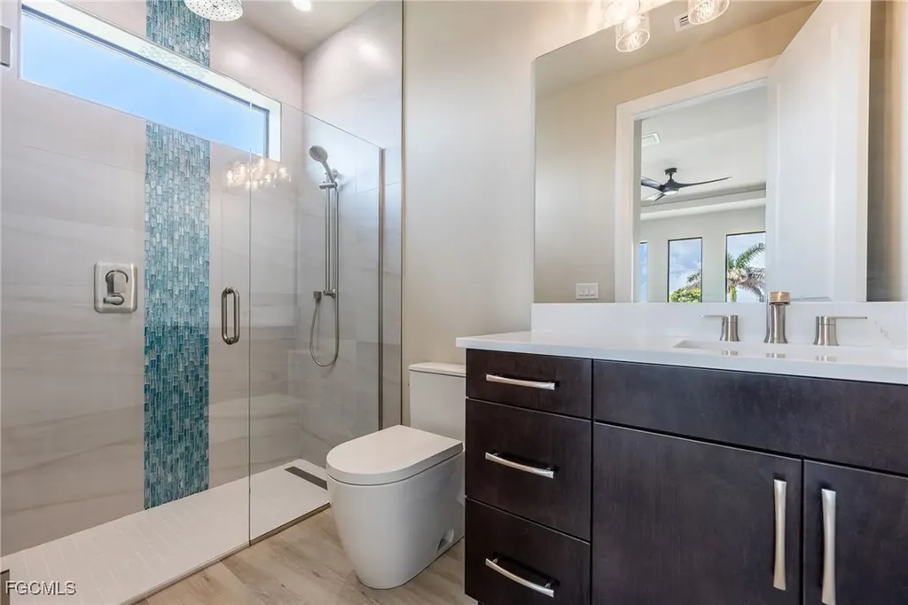 1024 Dolphin Drive Cape Coral FL 33904