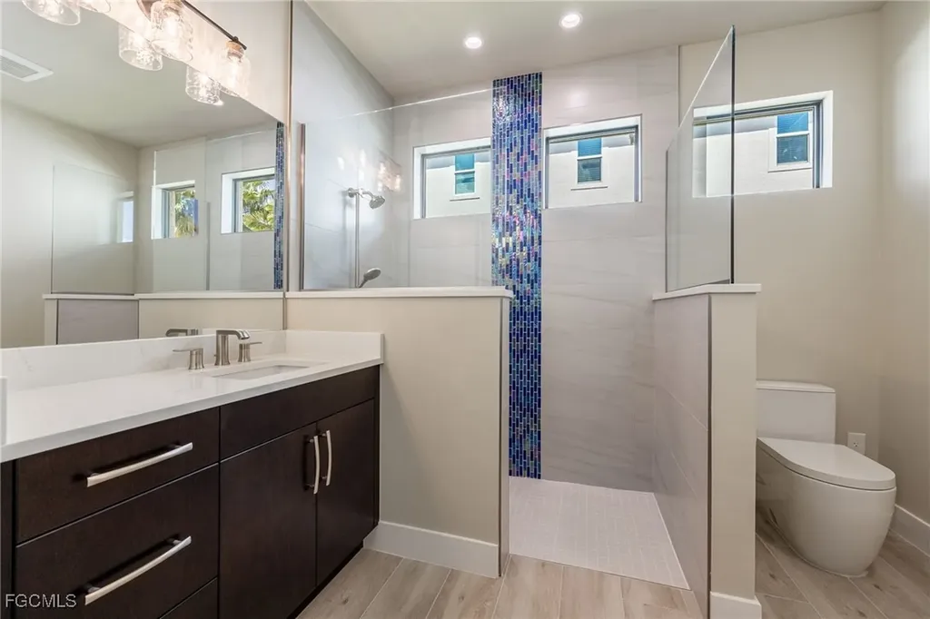 1024 Dolphin Drive Cape Coral FL 33904