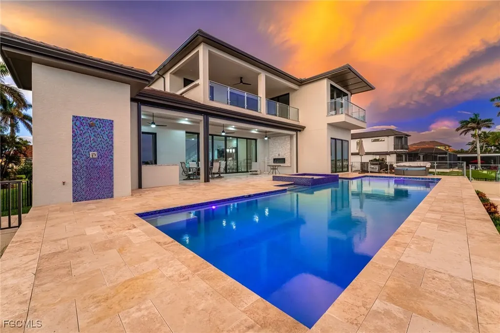 1024 Dolphin Drive Cape Coral FL 33904