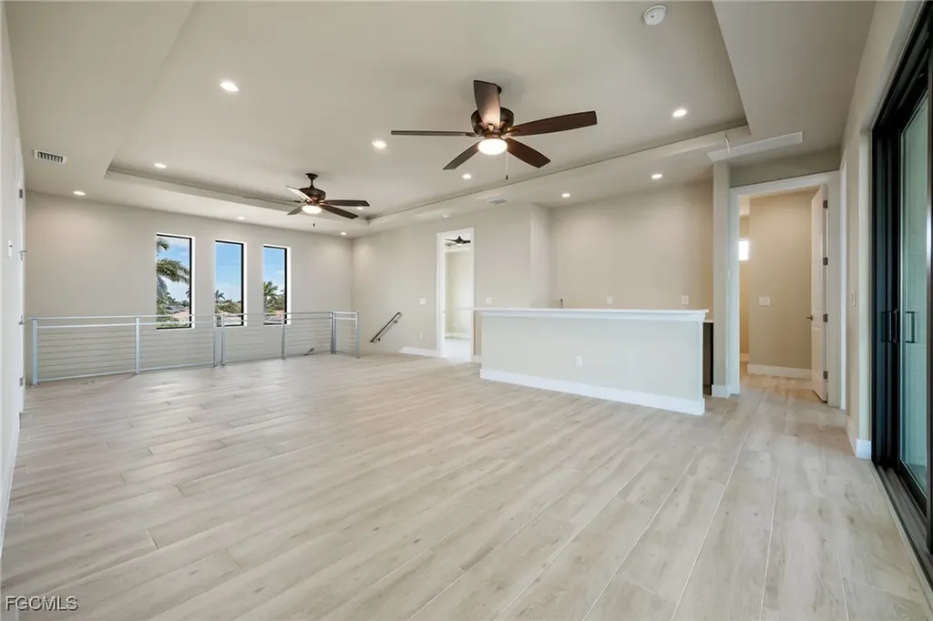 1024 Dolphin Drive Cape Coral FL 33904