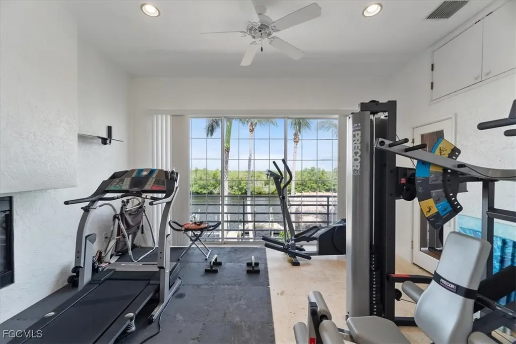 5312 SW 28th Place Cape Coral FL 33914