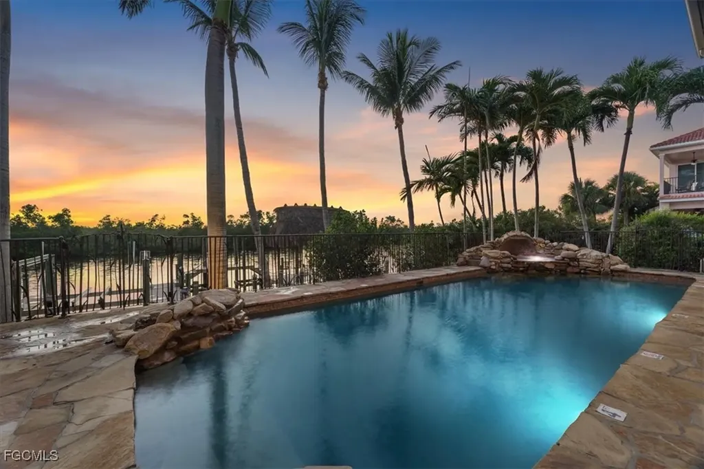 5312 SW 28th Place Cape Coral FL 33914