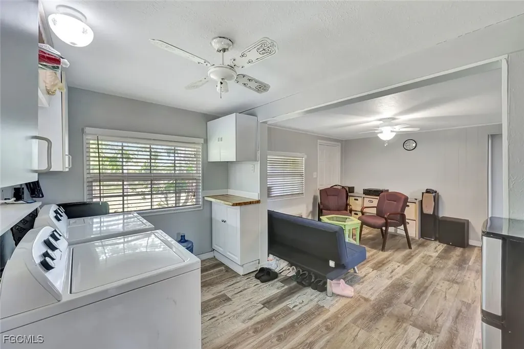 10464 Betsy Parkway St. James City FL 33956