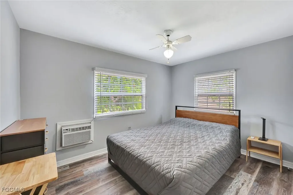 10464 Betsy Parkway St. James City FL 33956