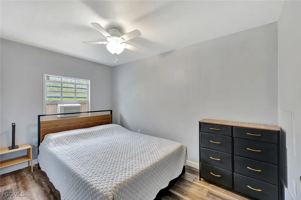 10464 Betsy Parkway St. James City FL 33956