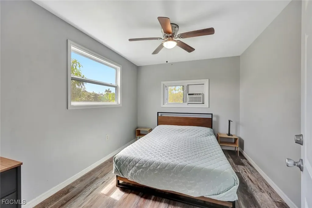 10464 Betsy Parkway St. James City FL 33956