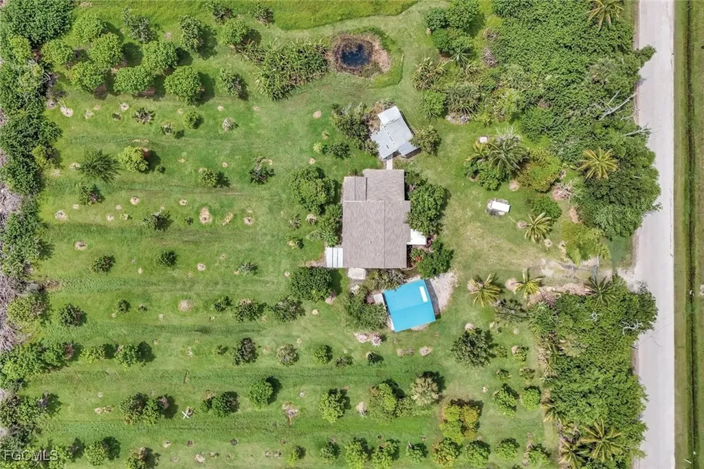 10464 Betsy Parkway St. James City FL 33956