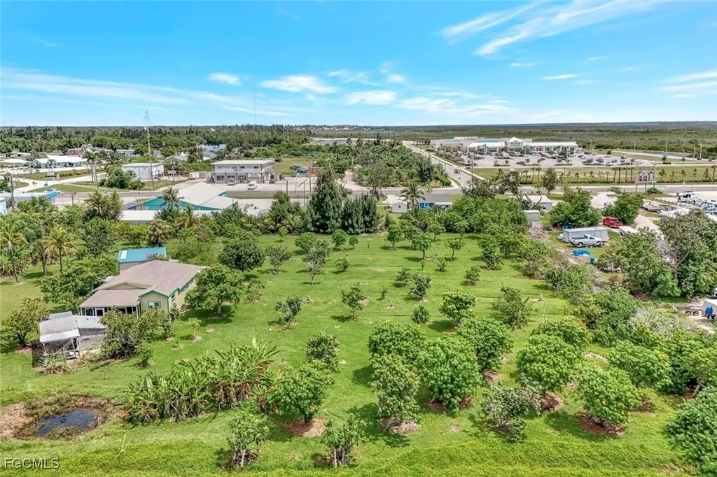 10464 Betsy Parkway St. James City FL 33956