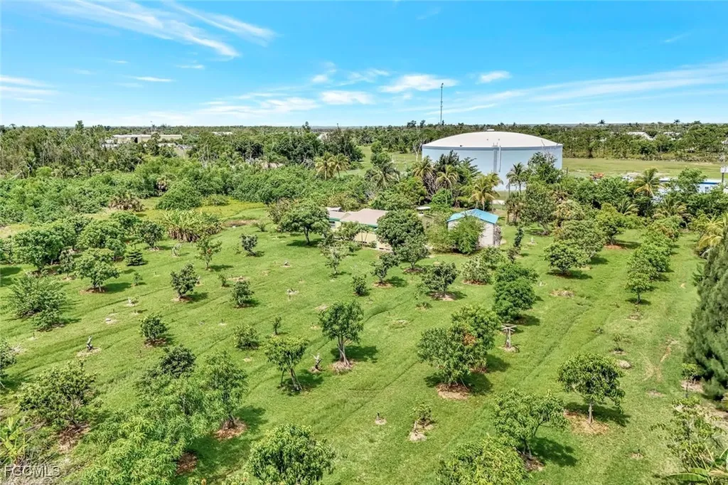 10464 Betsy Parkway St. James City FL 33956